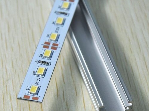 ĐÈN CẦU THANG THÔNG MINH ĐẸP MẮT HIỆU ỨNG LẠ